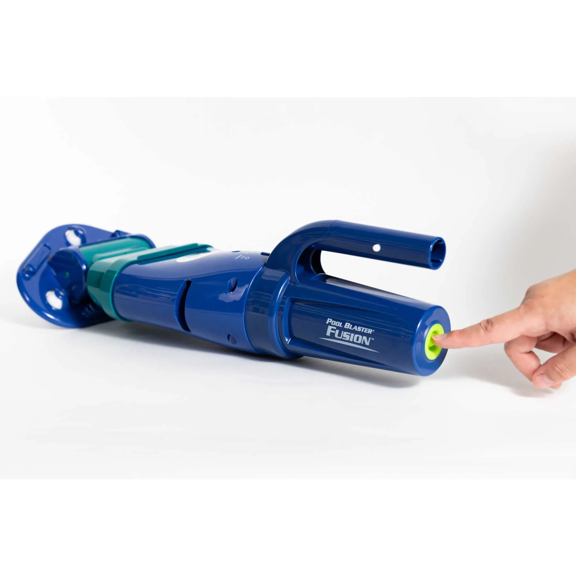 Blue Wave® Pool Blaster® Fusion™ PV-5 Hand-Held Lithium Cleaner