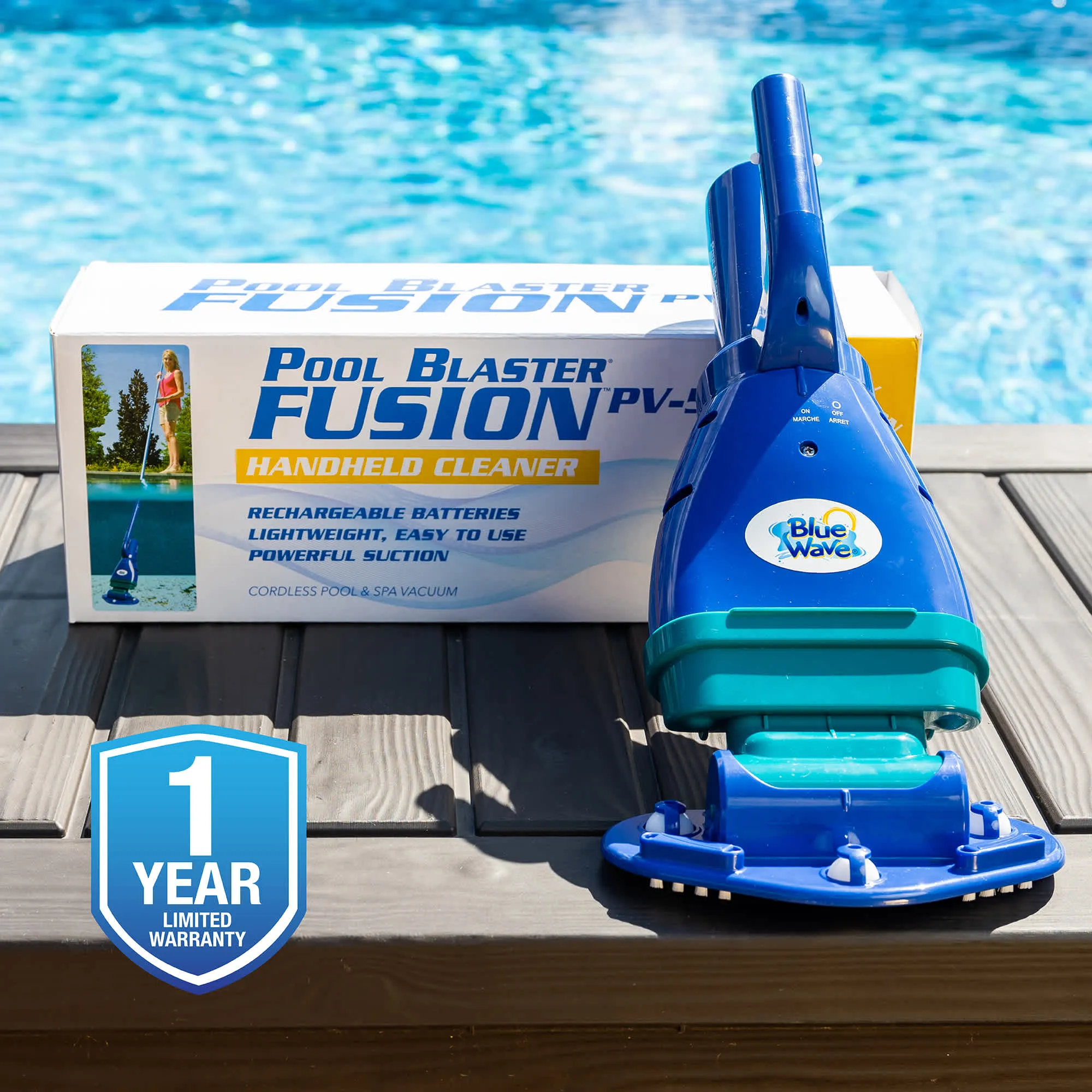 Blue Wave® Pool Blaster® Fusion™ PV-5 Hand-Held Lithium Cleaner